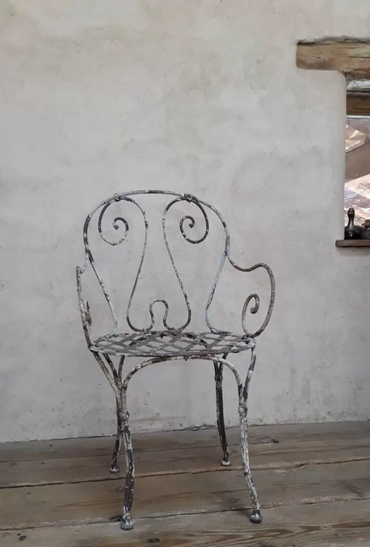 Illustration numéro 4 du produit Fauteuil de jardin XIX° en fer forgé