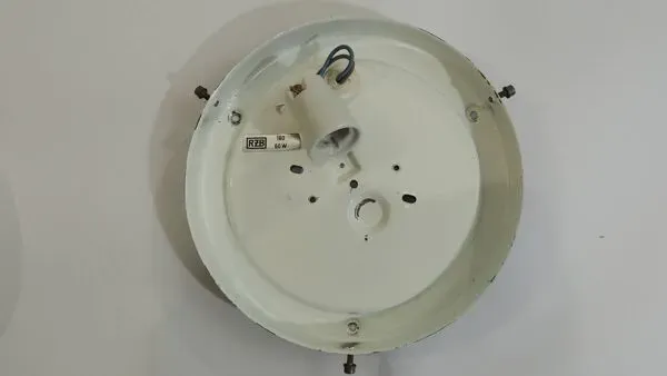 Illustration numéro 4 du produit Plafonnier vintage RZB verre bullé années 70 – Applique murale industrielle