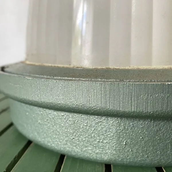 Illustration numéro 4 du produit Plafonnier industriel holophane CE 200