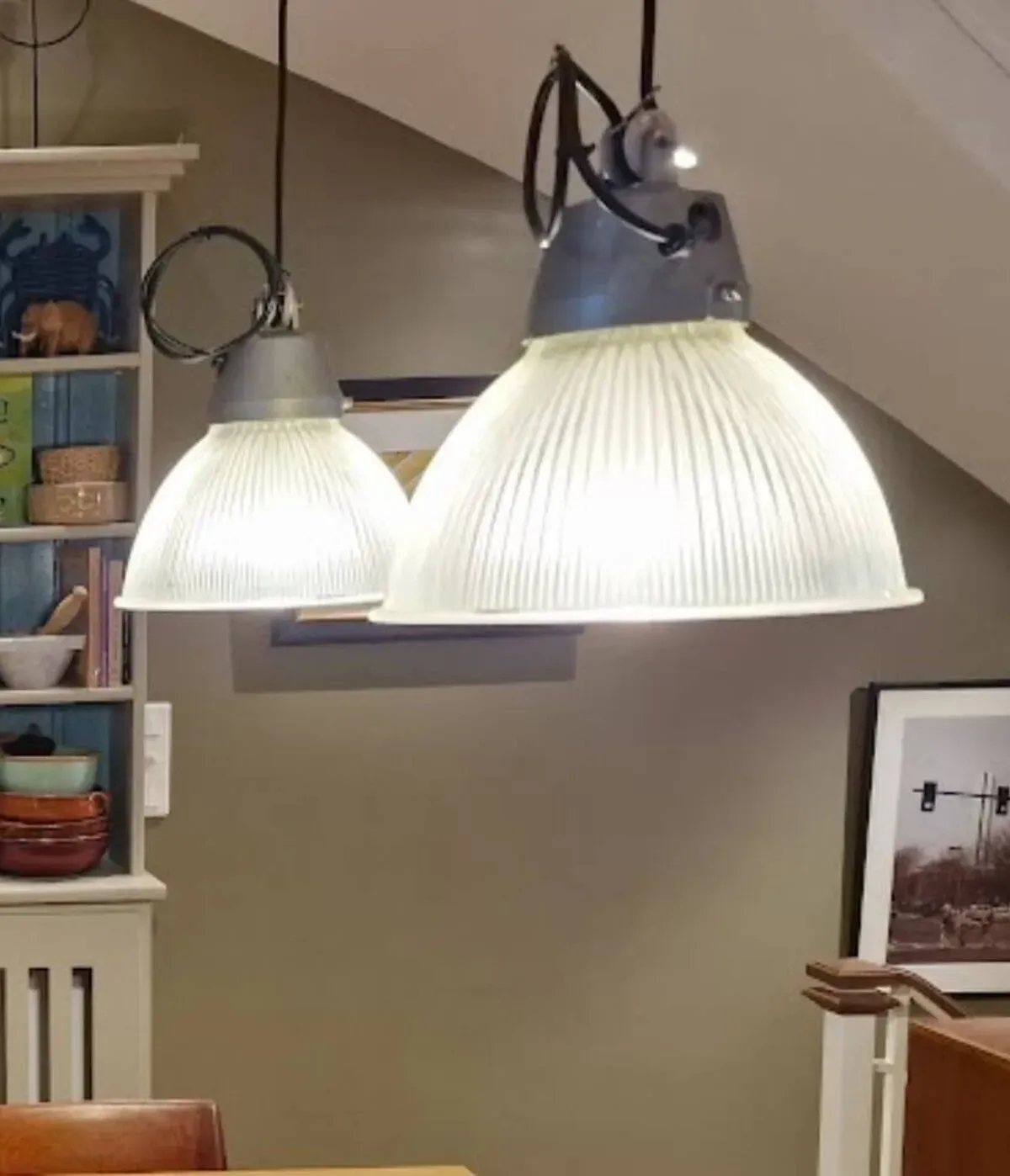 Illustration numéro 4 du produit Suspensions vintage