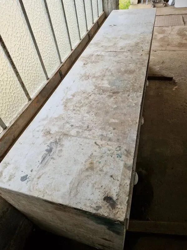 Illustration numéro 4 du produit Meuble de metier établi/comptoir