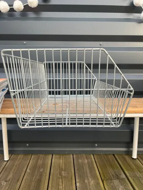 Illustration numéro 4 du produit Casier de rangement en fil métallique