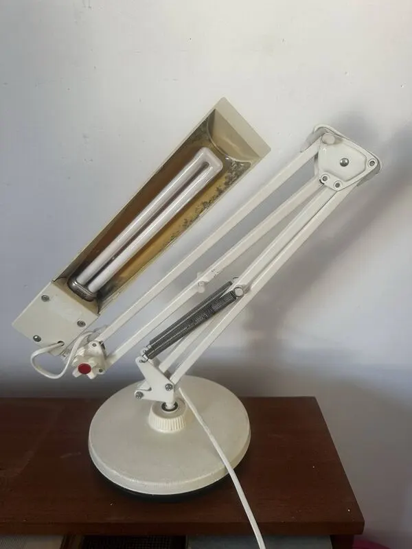 Illustration numéro 4 du produit Grande lampe d’architecte articulée May & Christe, Allemagne, années 1