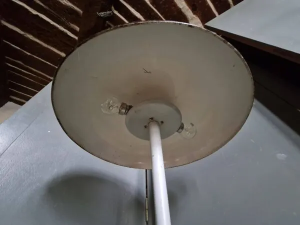 Illustration numéro 4 du produit Lampe moderniste Philips design Louis Kalff, années 1960