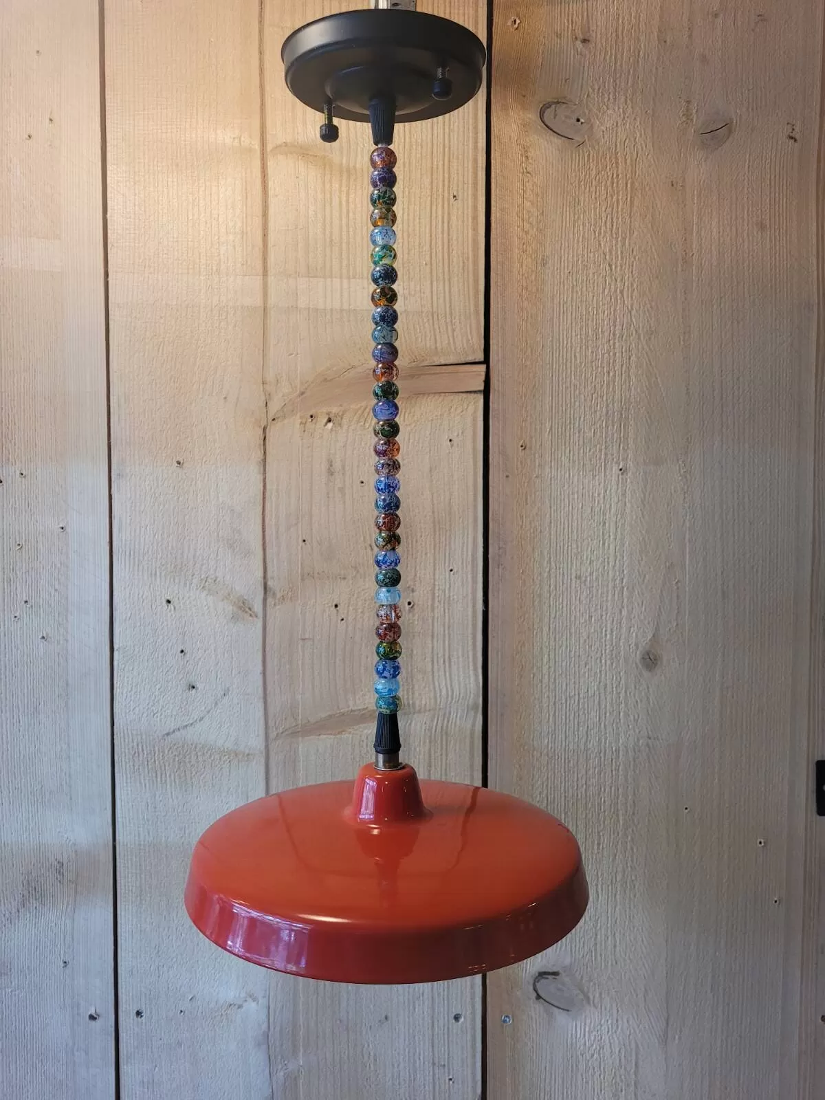 Illustration numéro 4 du produit Suspension à billes ''LUXO