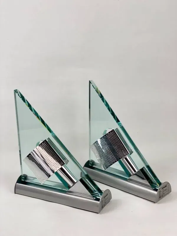 Illustration numéro 4 du produit Paire d'appliques vintage Icaro de Carlo Forcolini pour Artemide en verre et métal 1986