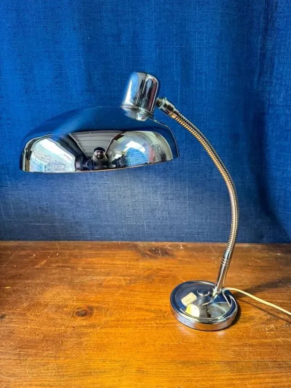 Illustration numéro 4 du produit Lampe de bureau vintage chromée Giovanni Michelucci pour Lariolux