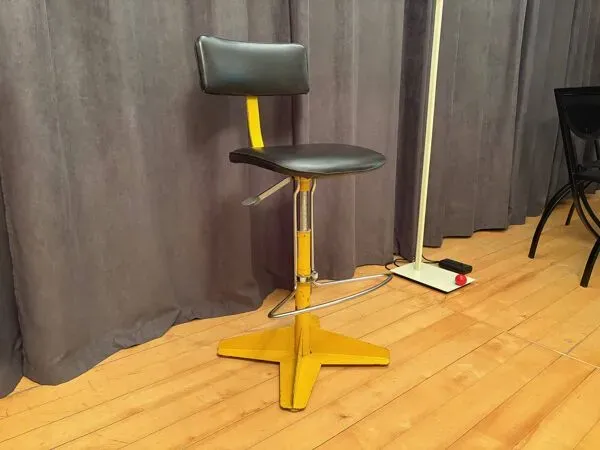 Illustration numéro 4 du produit Industrial chair Bieffe Padova, Italy, 1960s