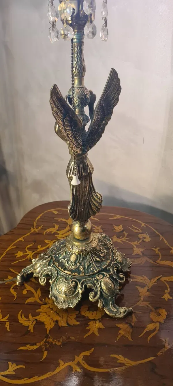 Illustration numéro 4 du produit lampe bronze angel 1970  interupteur a tirette 63x30 abat jour verre vitrai