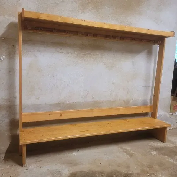 Illustration numéro 4 du produit Vestiaire banc d'école maternelle