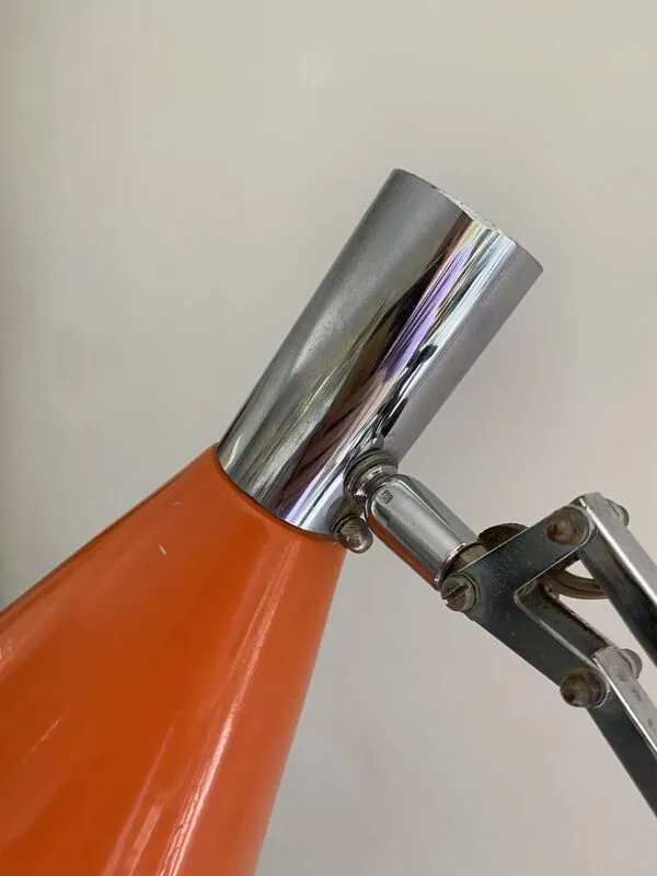 Illustration numéro 4 du produit Lampe FASE vintage 70s orange architecte desk lamp space age design Très bon