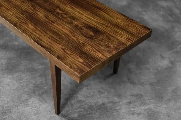 Illustration numéro 4 du produit Vintage Mid-Century Danish Rosewood Coffee Table by Severin Hansen
