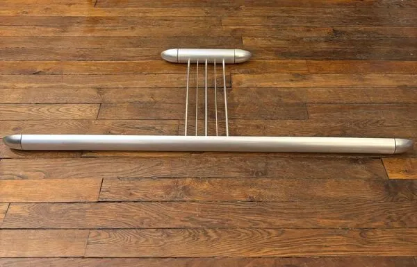 Illustration numéro 4 du produit Suspension originale modèle “Sixty 6”, design César Putzeys, longueur 135 c