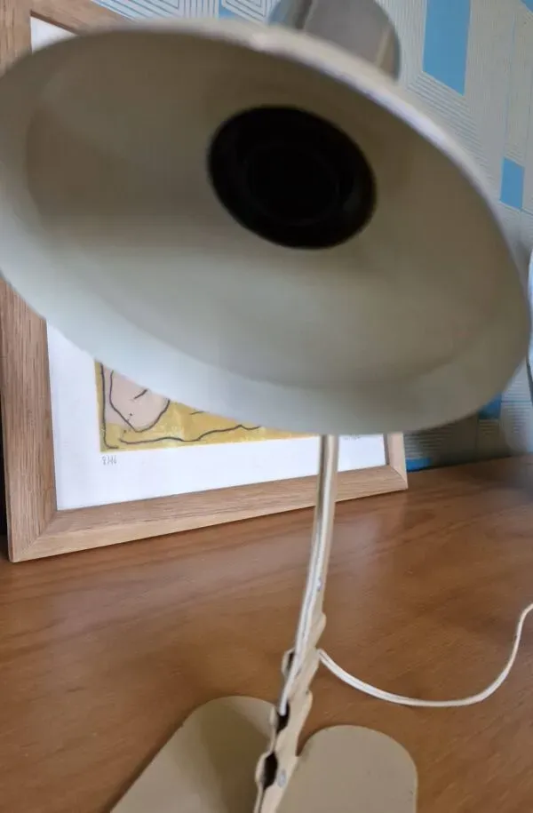 Illustration numéro 4 du produit Lampe de bureau moderniste années 50