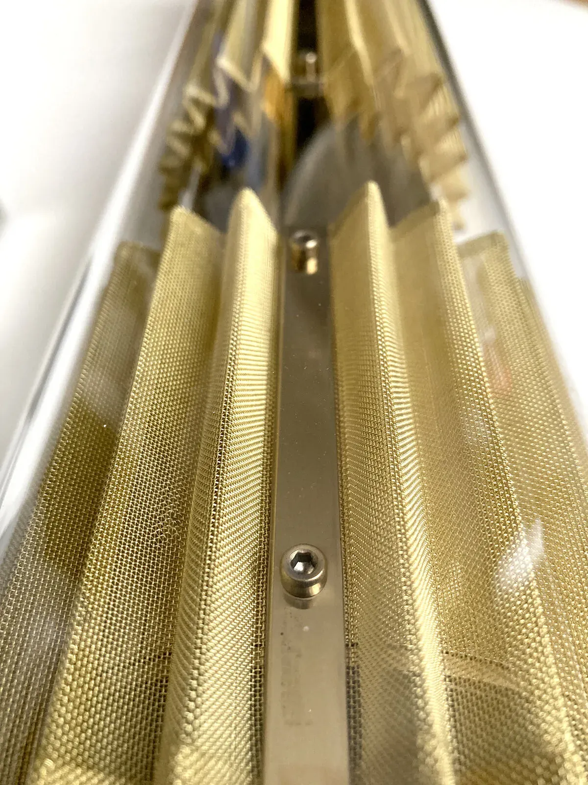 Illustration numéro 4 du produit Applique In The Tube 120-700 verre métal / L 72 cm - DCW éditions