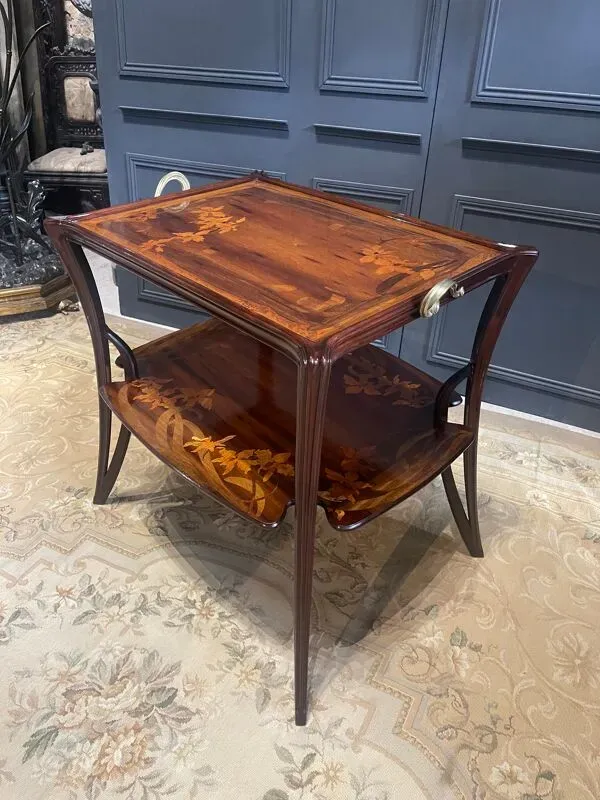 Illustration numéro 4 du produit Table à thé aux orchidées louis majorelle modèle olga art nouveau 1900