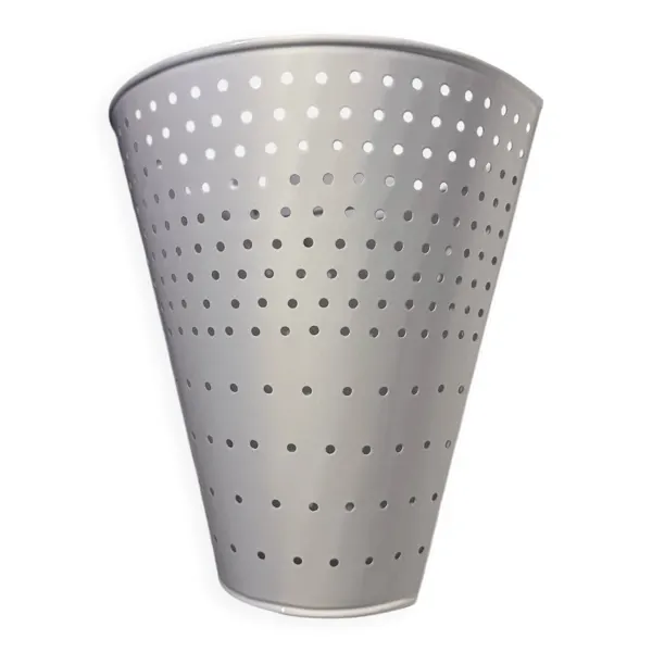 Illustration numéro 4 du produit Applique tôle perforée laqué blanc état neuf
