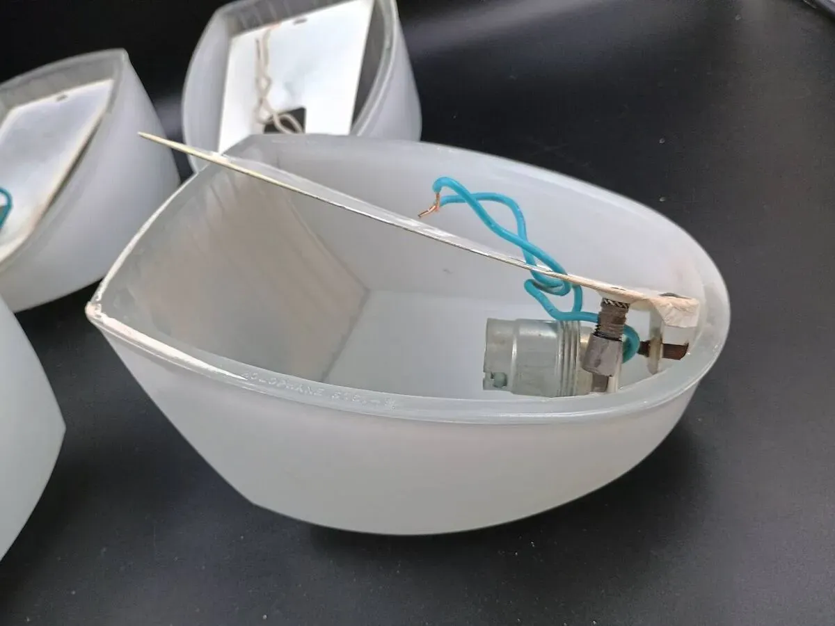 Illustration numéro 4 du produit Lot de 4 Appliques  Holophane AMV. 2 Made in France Loft industriel