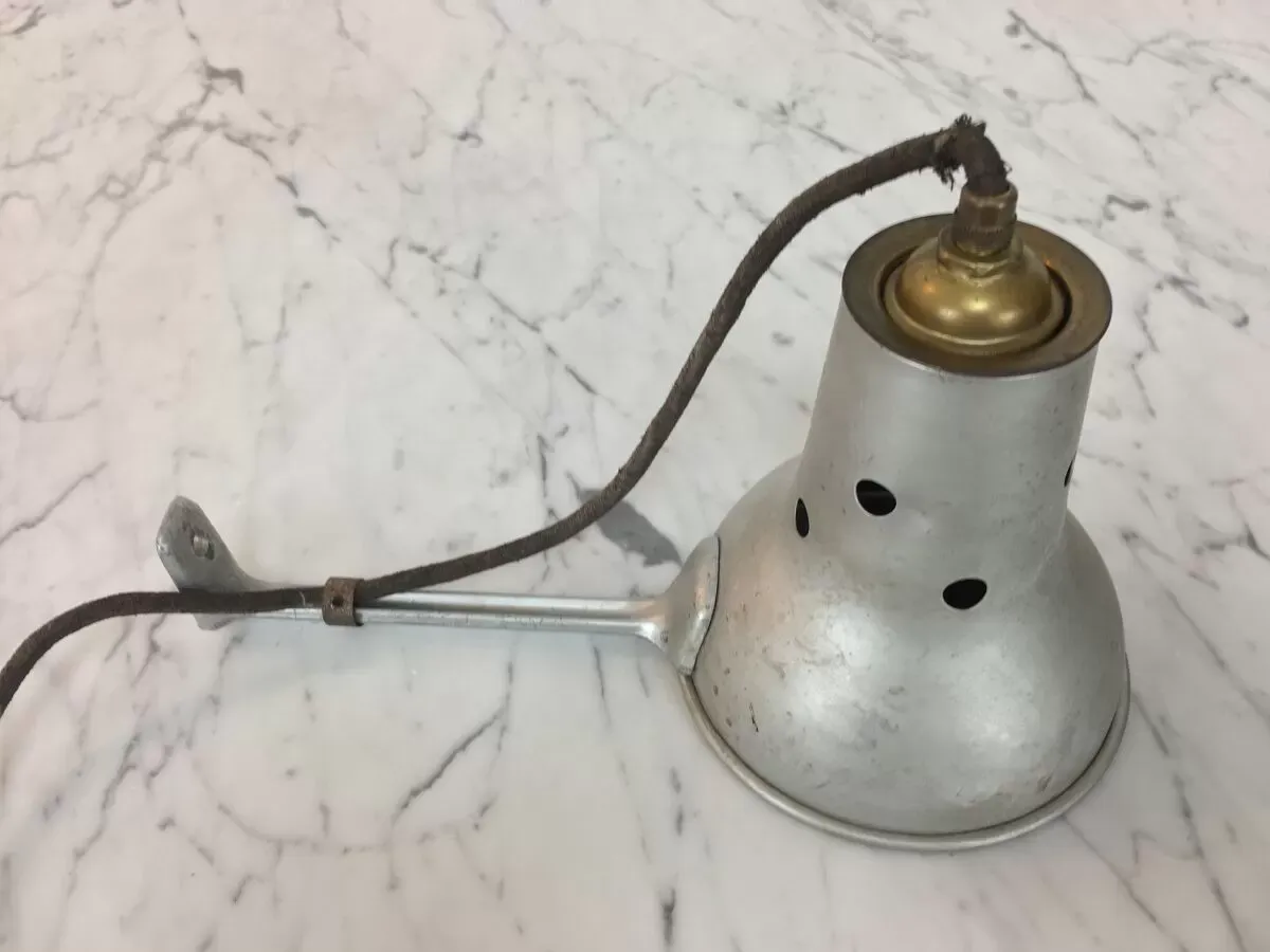 Illustration numéro 4 du produit Applique industrielle métal