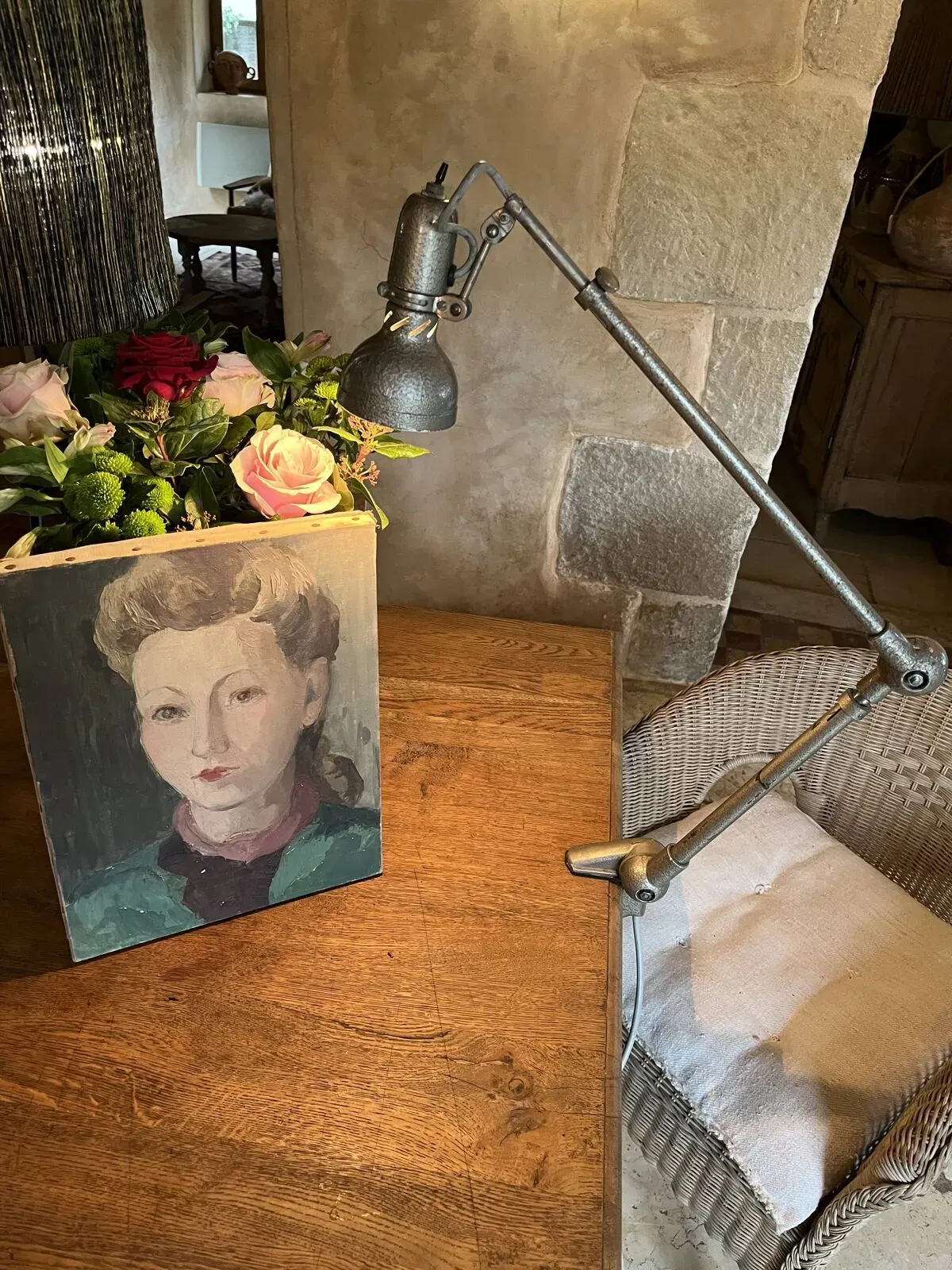 Illustration numéro 4 du produit Lampe métal