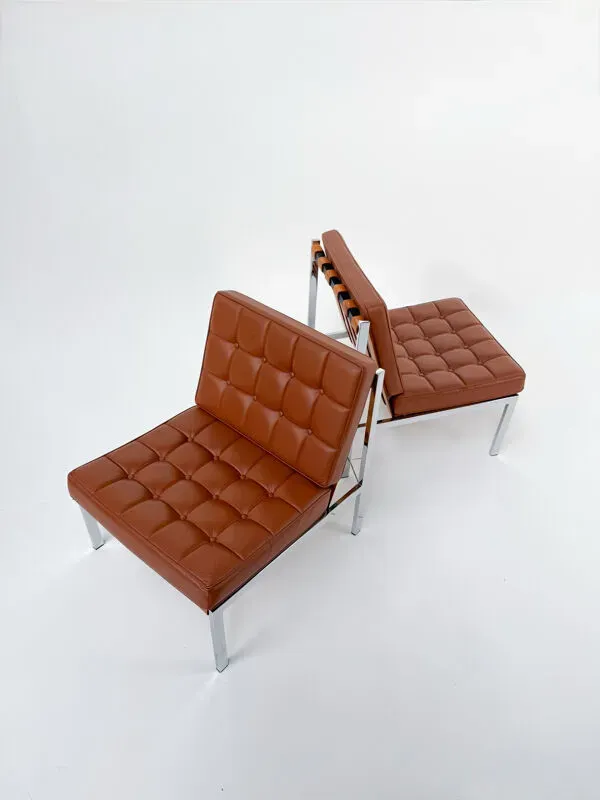 Illustration numéro 4 du produit Banquette et fauteuils vintage