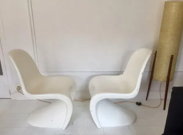 Illustration numéro 4 du produit Paire de chaises S de Verner Panton en fibre de verre, série 1, 1967