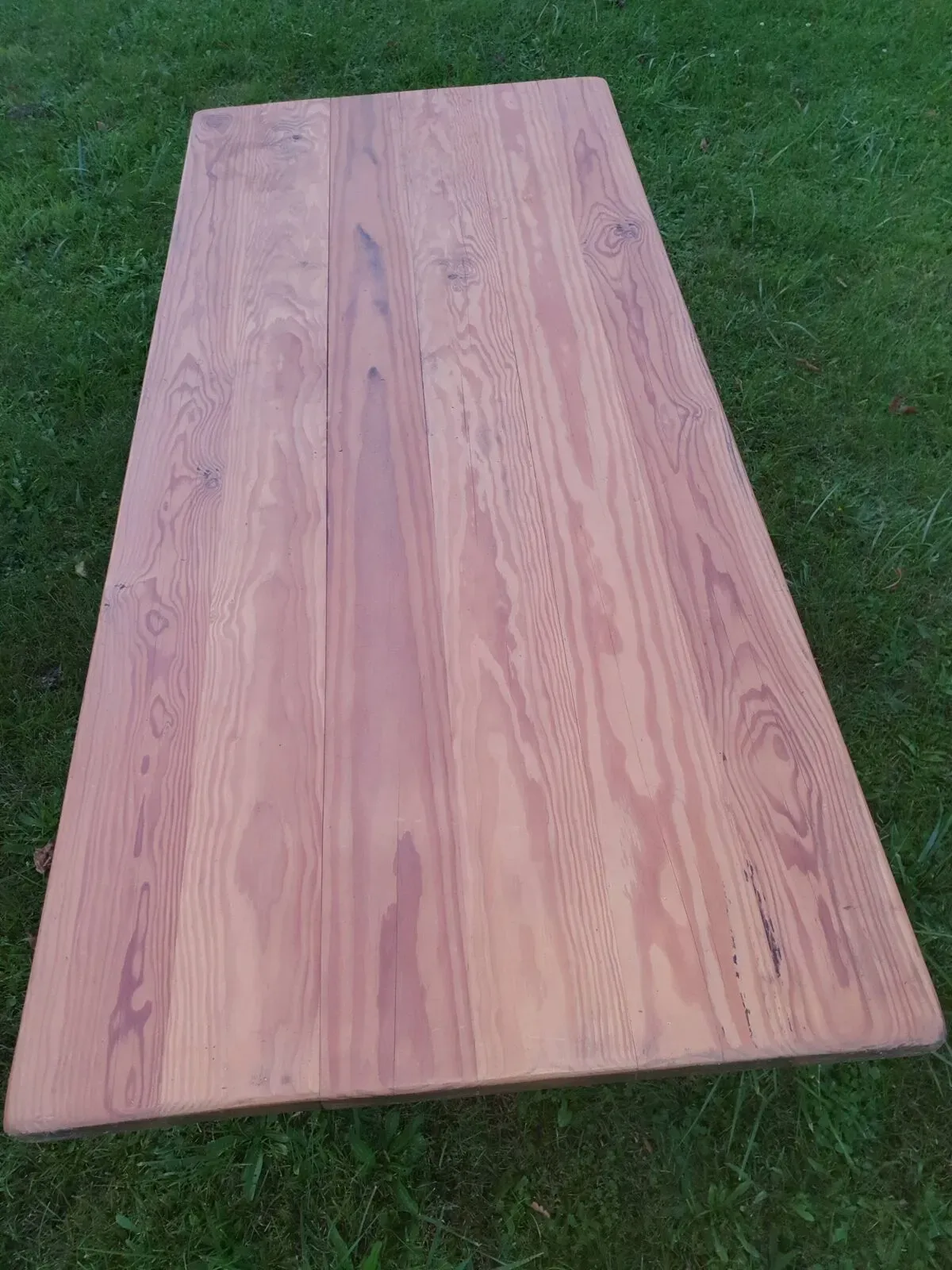 Illustration numéro 4 du produit Table industrielle