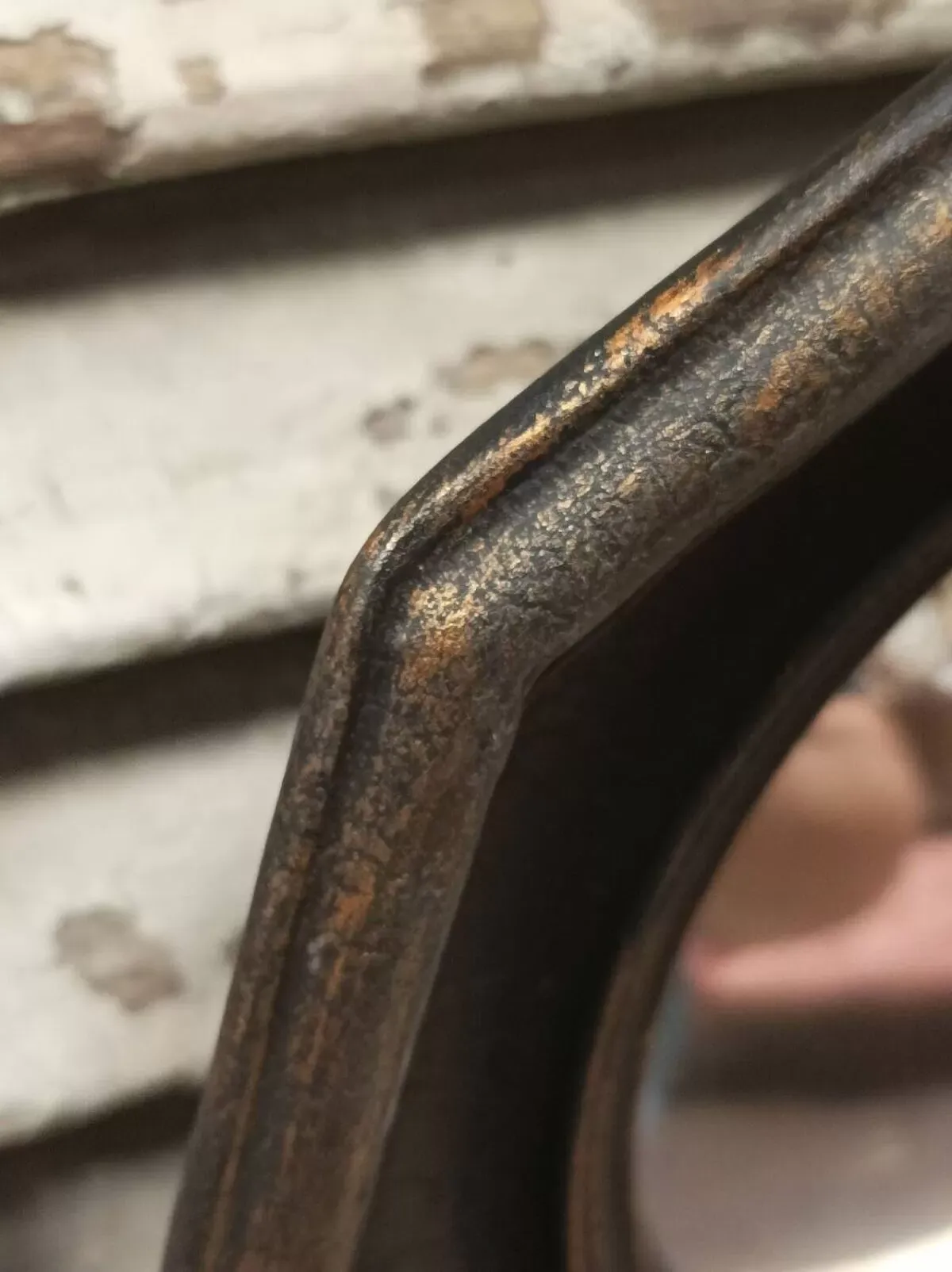 Illustration numéro 4 du produit Miroir convexe hexagonal 19 cm