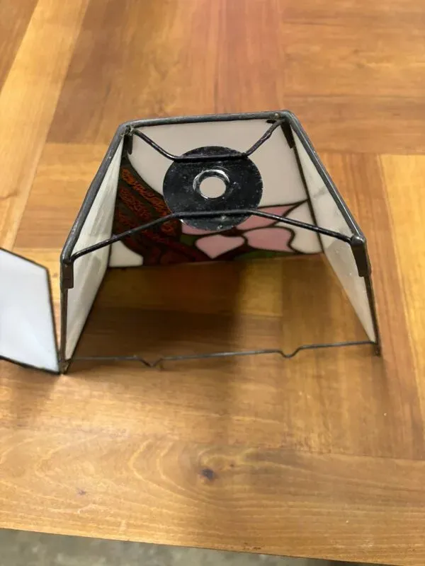 Illustration numéro 4 du produit Paire appliques vitrail Art Deco