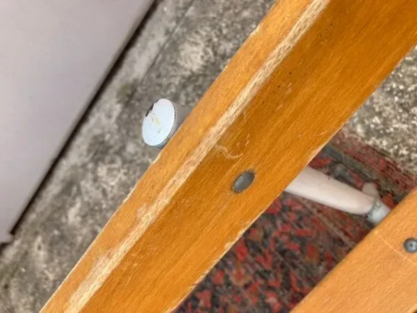 Illustration numéro 4 du produit Banc d’école