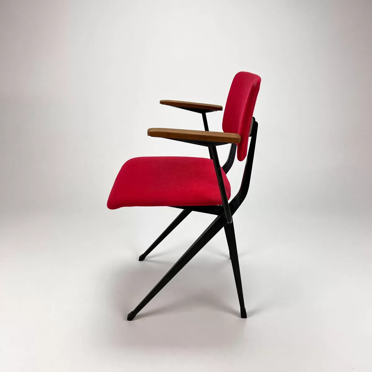 Illustration numéro 4 du produit Fauteuil, années 1960