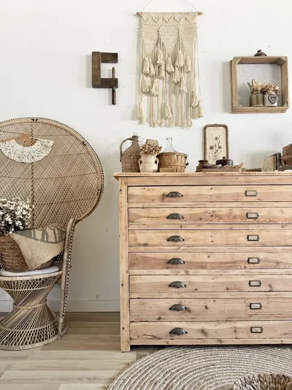 Illustration numéro 4 du produit Meuble de métier à tiroirs