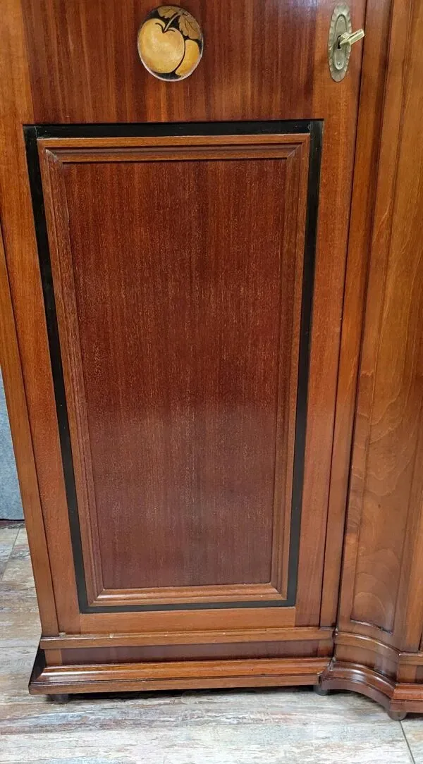 Illustration numéro 4 du produit Ecole de Nancy : Grand buffet bibliothèque époque Art Nouveau en acajou