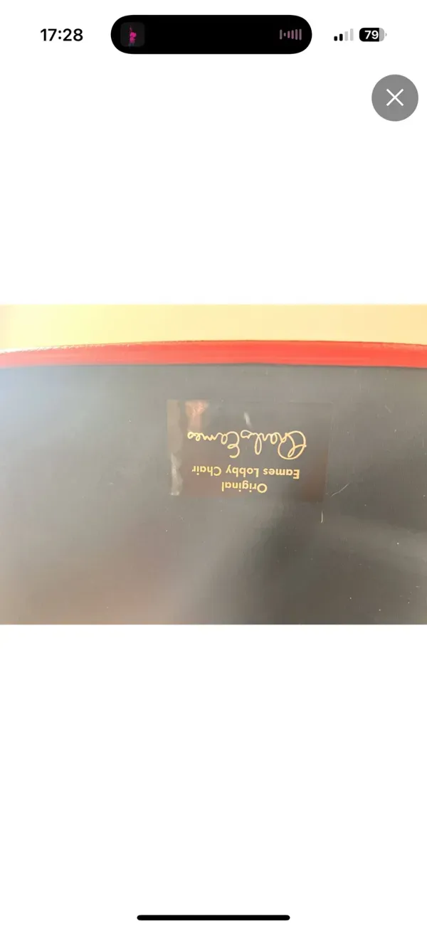 Illustration numéro 4 du produit Fauteuil Eames