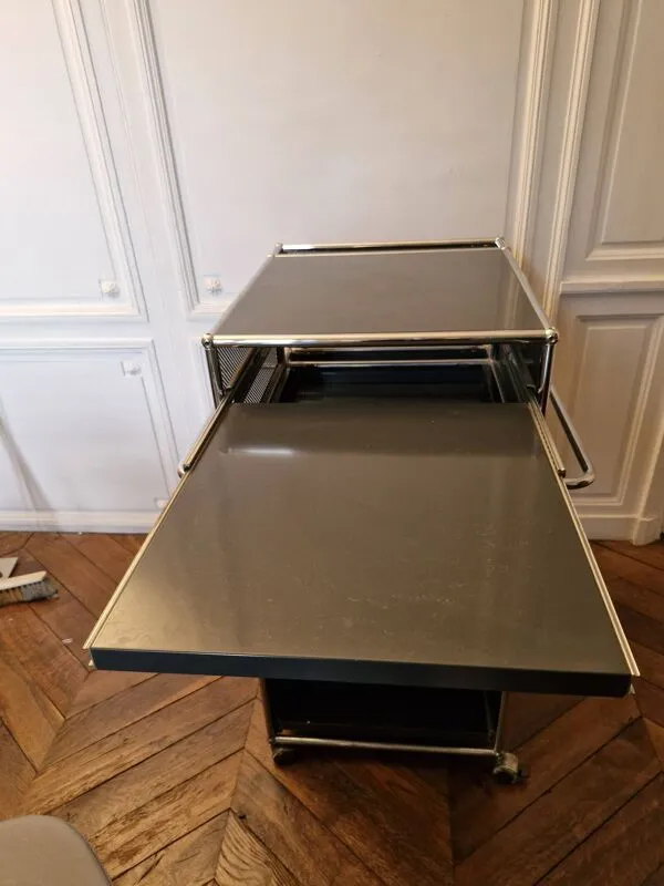 Illustration numéro 4 du produit Console
