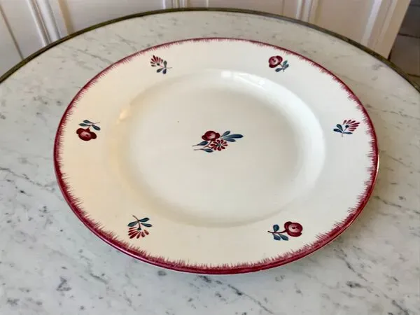 Illustration numéro 4 du produit Plat rond Digoin Sarreguemines modèle ''Line'' années 20-30