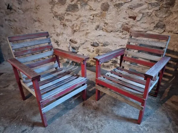 Illustration numéro 4 du produit Ensemble de 5 fauteuils lounge français en hêtre et châtaignier, années 1930