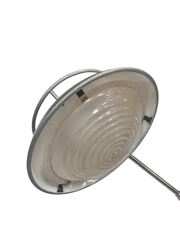 Illustration numéro 4 du produit Lampadaire sur roues Ferdinand Solère modèle : 219R