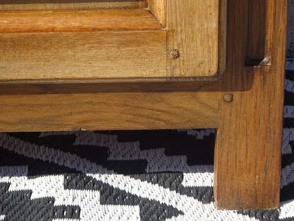 Illustration numéro 4 du produit Confiturier en chêne massif