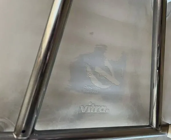 Illustration numéro 4 du produit Chaise Tom vac