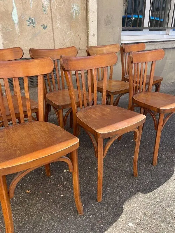 Illustration numéro 4 du produit 7 chaises bistrot vintage style Thonet Baumann
