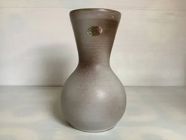 Illustration numéro 4 du produit Vase walco pottery bornem Belgium