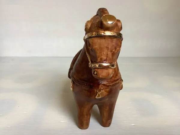 Illustration numéro 4 du produit Cheval en céramique style Aldo Londi bitossi