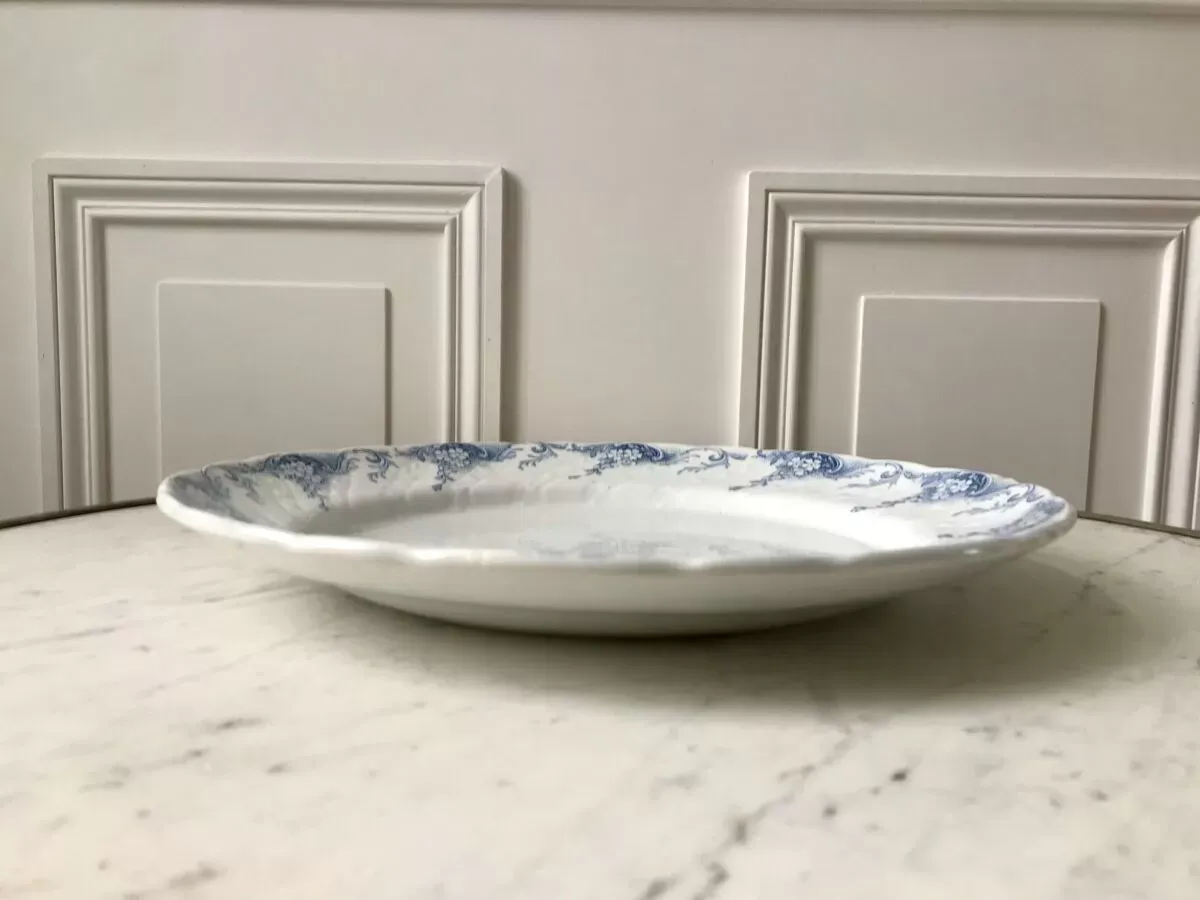 Illustration numéro 4 du produit Plat rond en Terre de Fer K&G Lunéville modèle ''Angèle'' fin XIXème