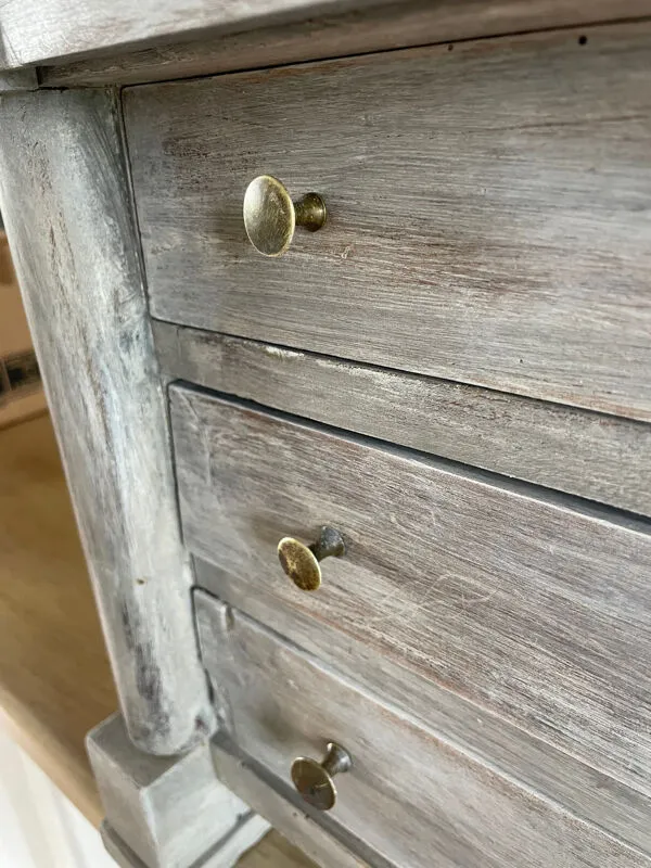 Illustration numéro 4 du produit Meuble de métier