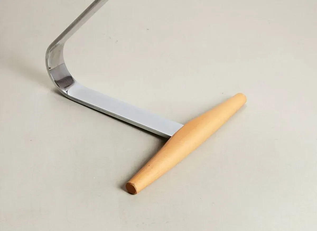 Illustration numéro 4 du produit Tabouret Mezzadro Achille & Pier Giacomo Castiglioni pour Zanotta 1957/1980