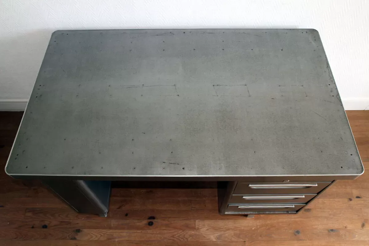 Illustration numéro 4 du produit Bureau de métier industriel métallique décapé YAC