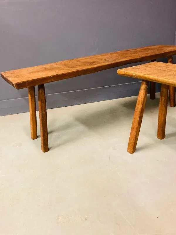 Illustration numéro 4 du produit Banc industriel / table de boucher, années 1950, chêne massif - grand modèle