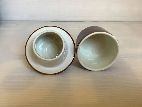 Illustration numéro 4 du produit Petit beurrier à eau individuel