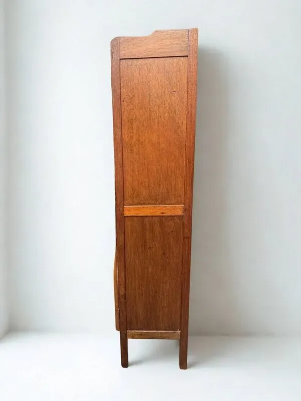 Illustration numéro 4 du produit Meuble de métier vintage en bois, 8 tiroirs